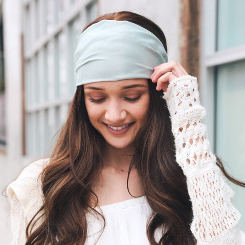 Batiste Wide Headband - Picture 2 of 8